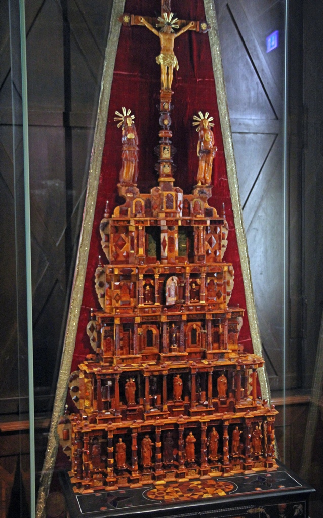 Amber Altar